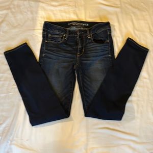 American Eagle super stretch skinny size 4